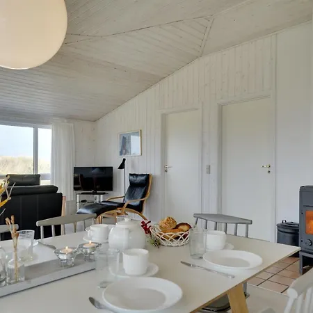 Nyssa - 350m From The Sea By Interhome Feriehus