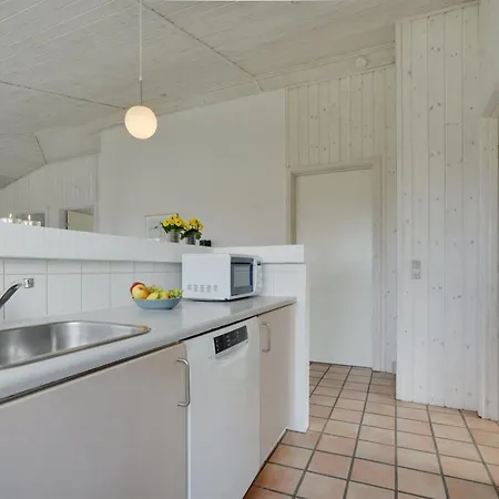 Feriehus Nyssa - 350m From The Sea By Interhome Lakolk